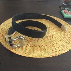 Resistor genuine leather sz 36